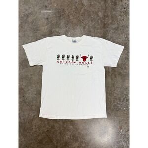 Vintage Gear For Sports Chicago Bulls 6 Time NBA Champions Shirt Mens Large‎